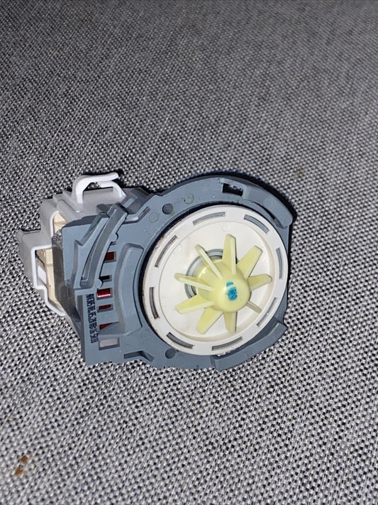 548279