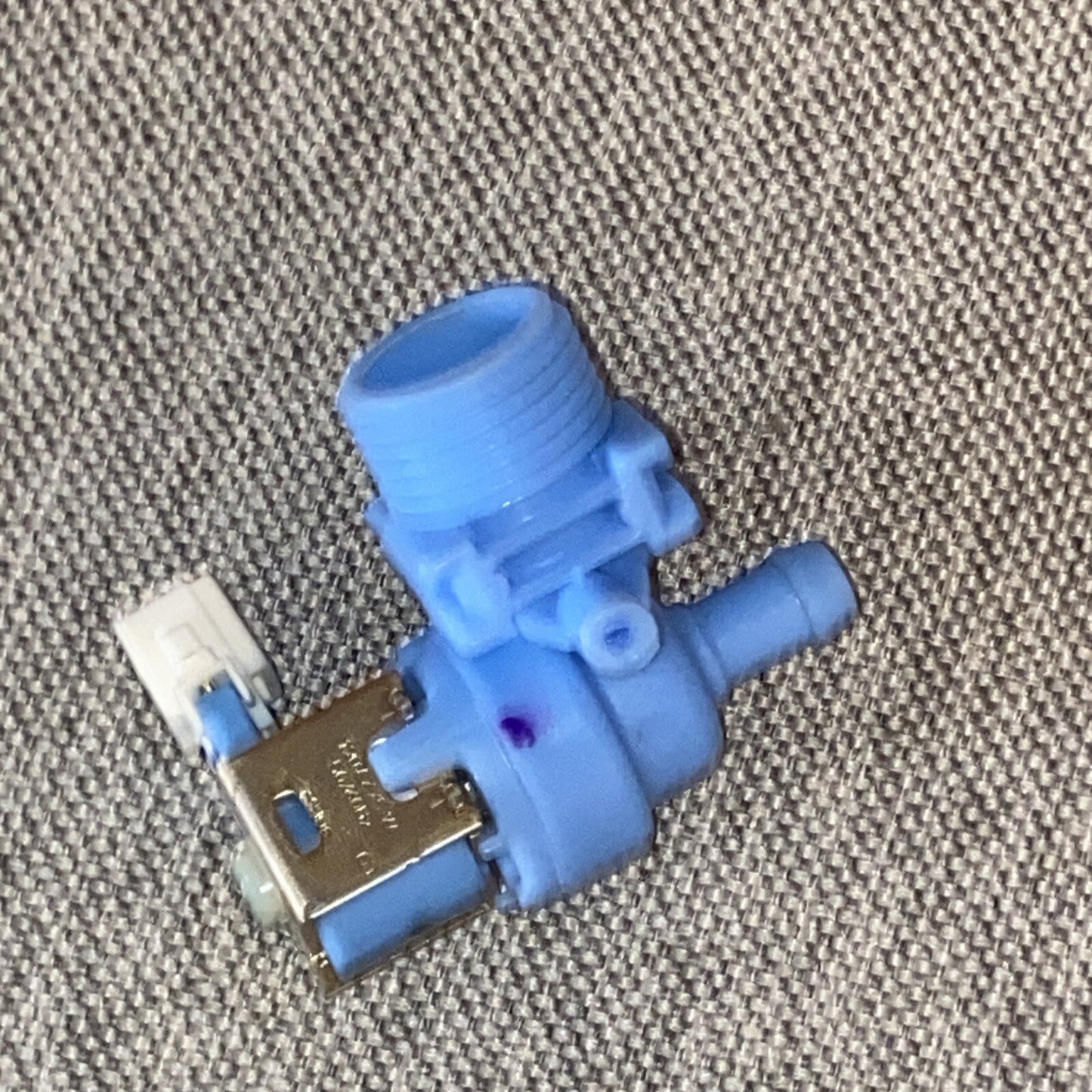 548253