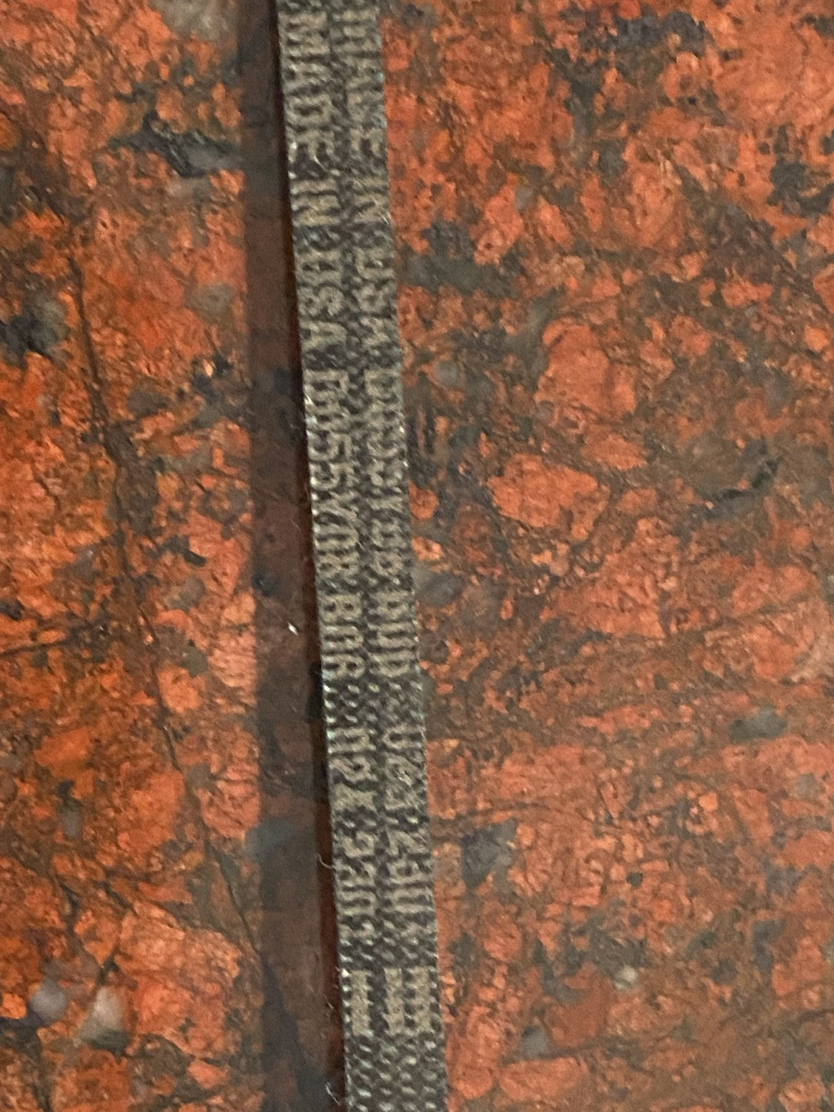 548347