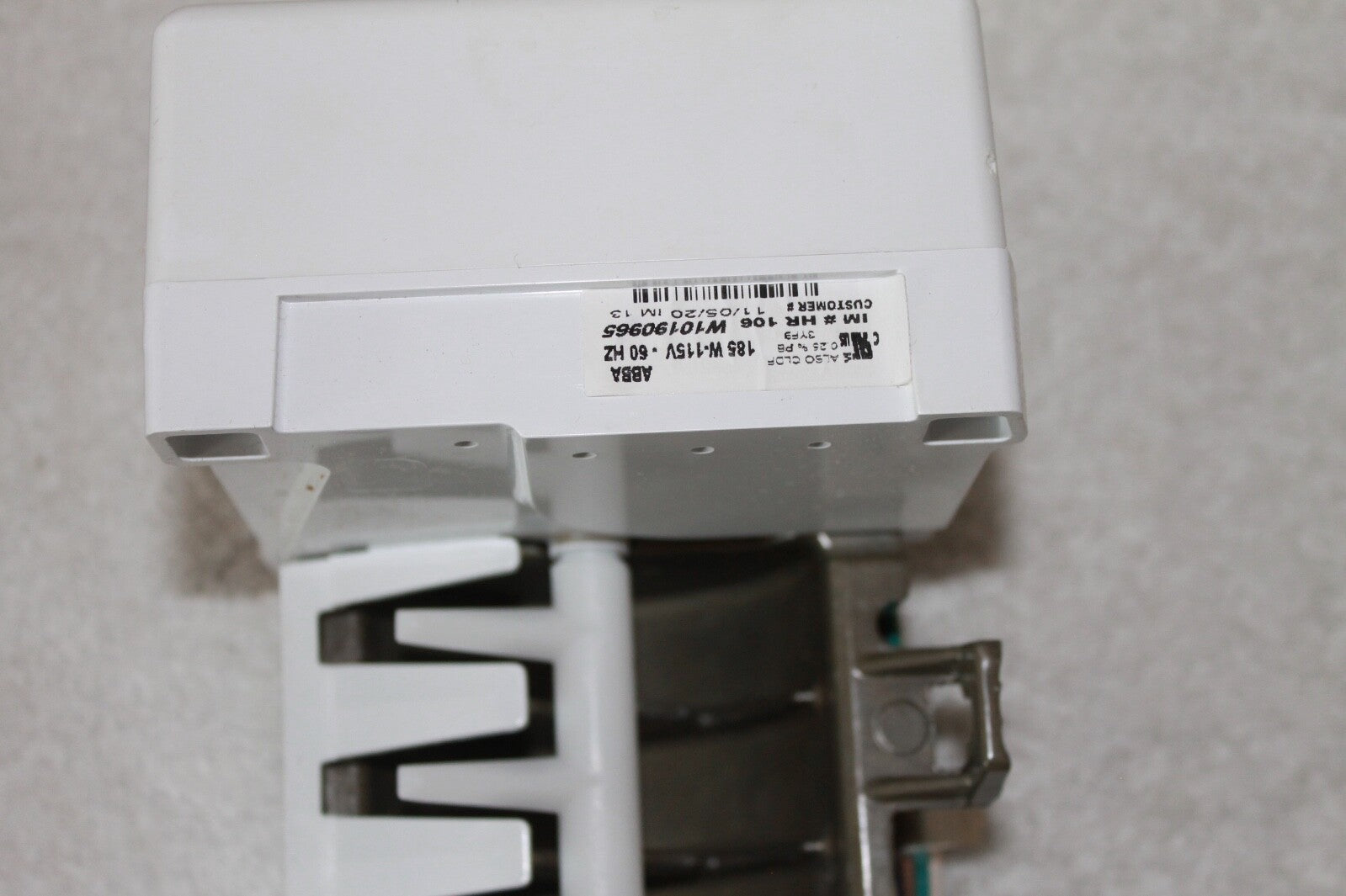 548349